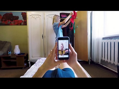 ❤️ 继妹在妈妈回家前让弟弟射精 ️ Sex video❌❤