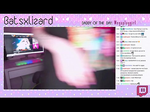 ❤️ 游戏玩家忘了关闭流媒体,在直播中喷出。 ️ Sex video❌❤